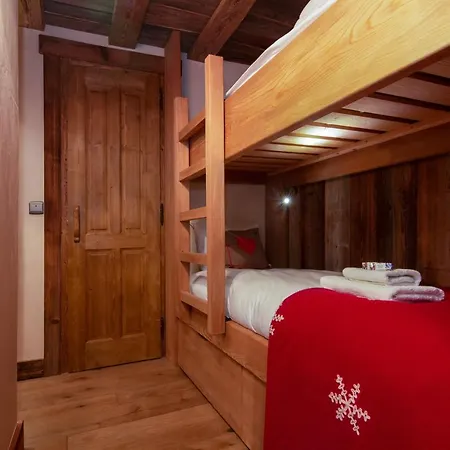 Le Chalet Aux Bois Chalet *